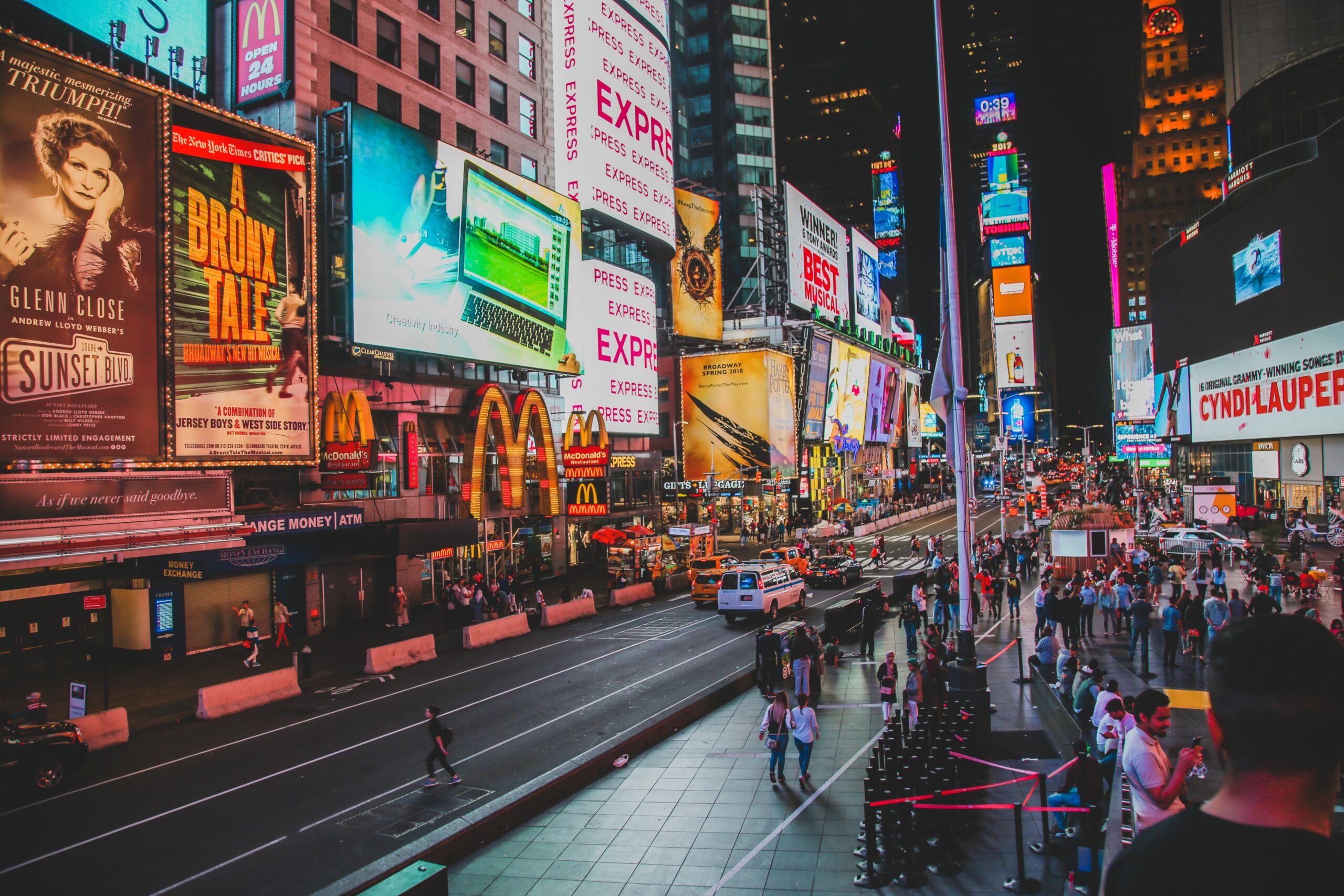 Things to do in Times Square at Night